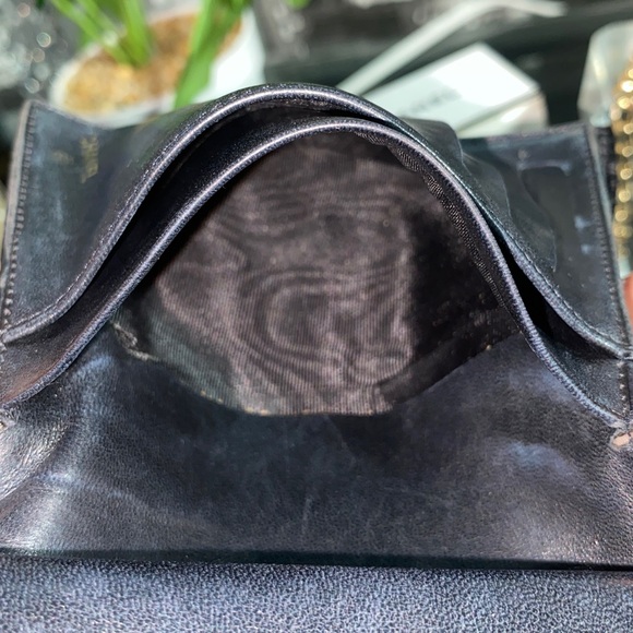 Authentic Chanel CC Patent Leather Wallet - Picture 14 of 16